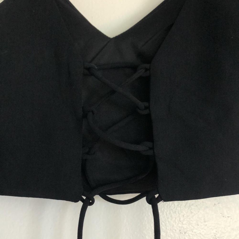 Lulus black tie back cropped cami XS - Picture 3 of 7